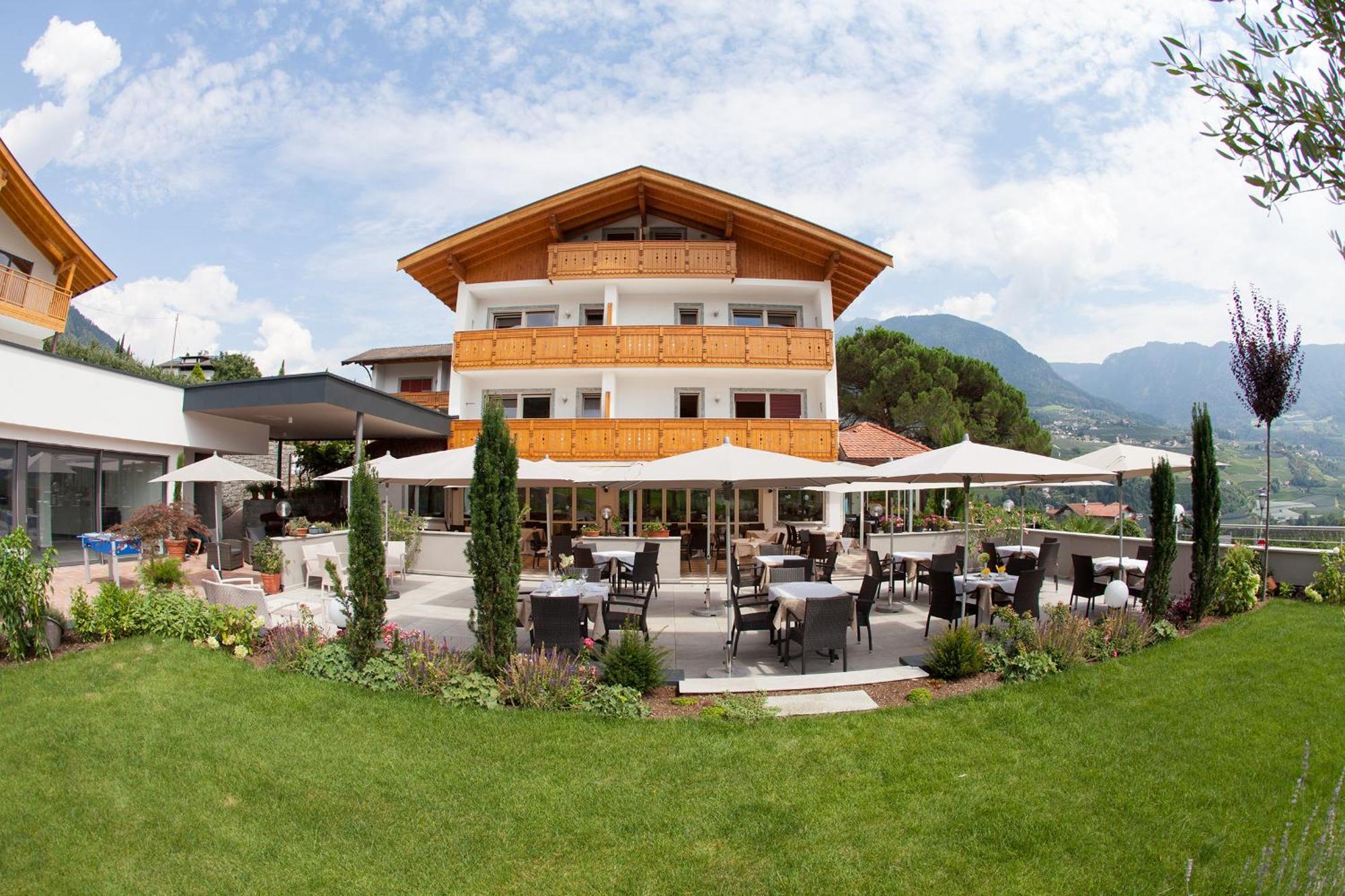 Hotel Eichenhof Tirolo Eksteriør billede